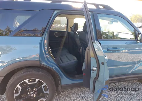 2022 Ford Bronco Sport Outer Banks z USA, uszkodzony, nr VIN 3FMCR9C62NRE27206